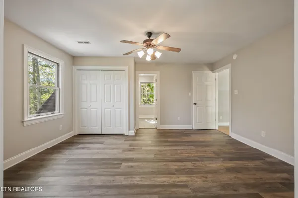 $849,400 | 865 Stonegate Way, Townsend, TN 37882