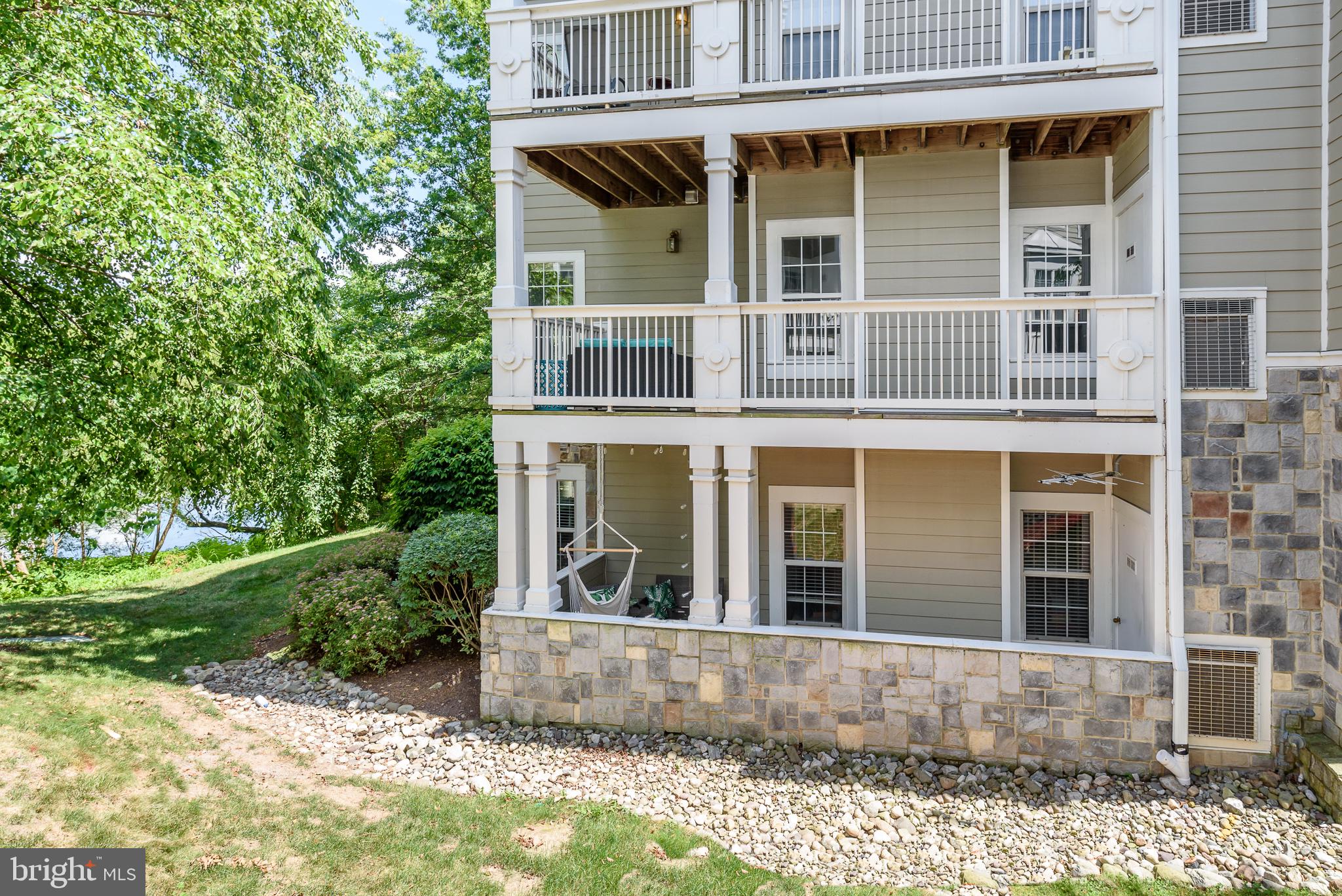 1712 Lake Shore Crest Drive, Unit 13 Reston, VA 20190 - Photo 27 of 30