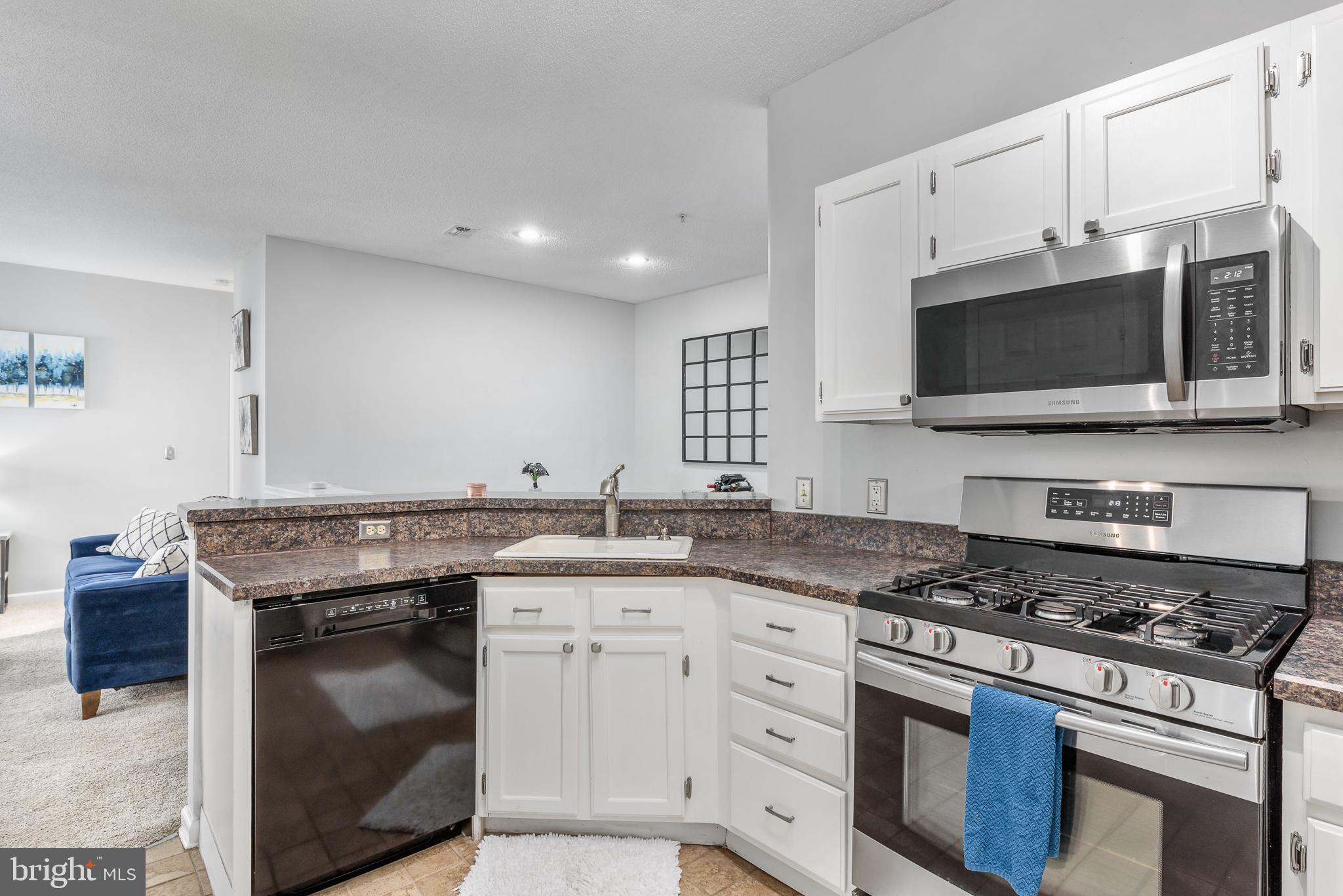 1712 Lake Shore Crest Drive, Unit 13 Reston, VA 20190 - Photo 7 of 30