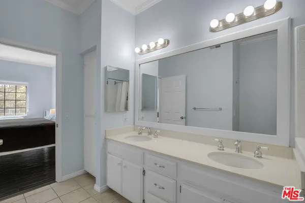 $743,000 | 8171 Racepoint Drive, Unit 104, Huntington Beach, CA 92646
