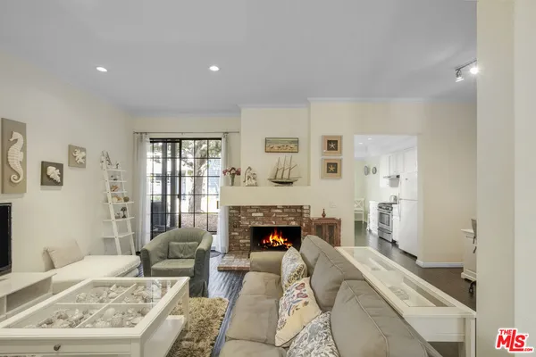 $743,000 | 8171 Racepoint Drive, Unit 104, Huntington Beach, CA 92646