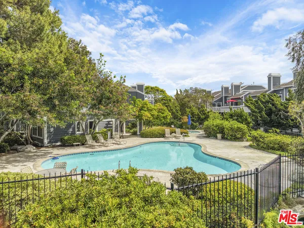 $743,000 | 8171 Racepoint Drive, Unit 104, Huntington Beach, CA 92646