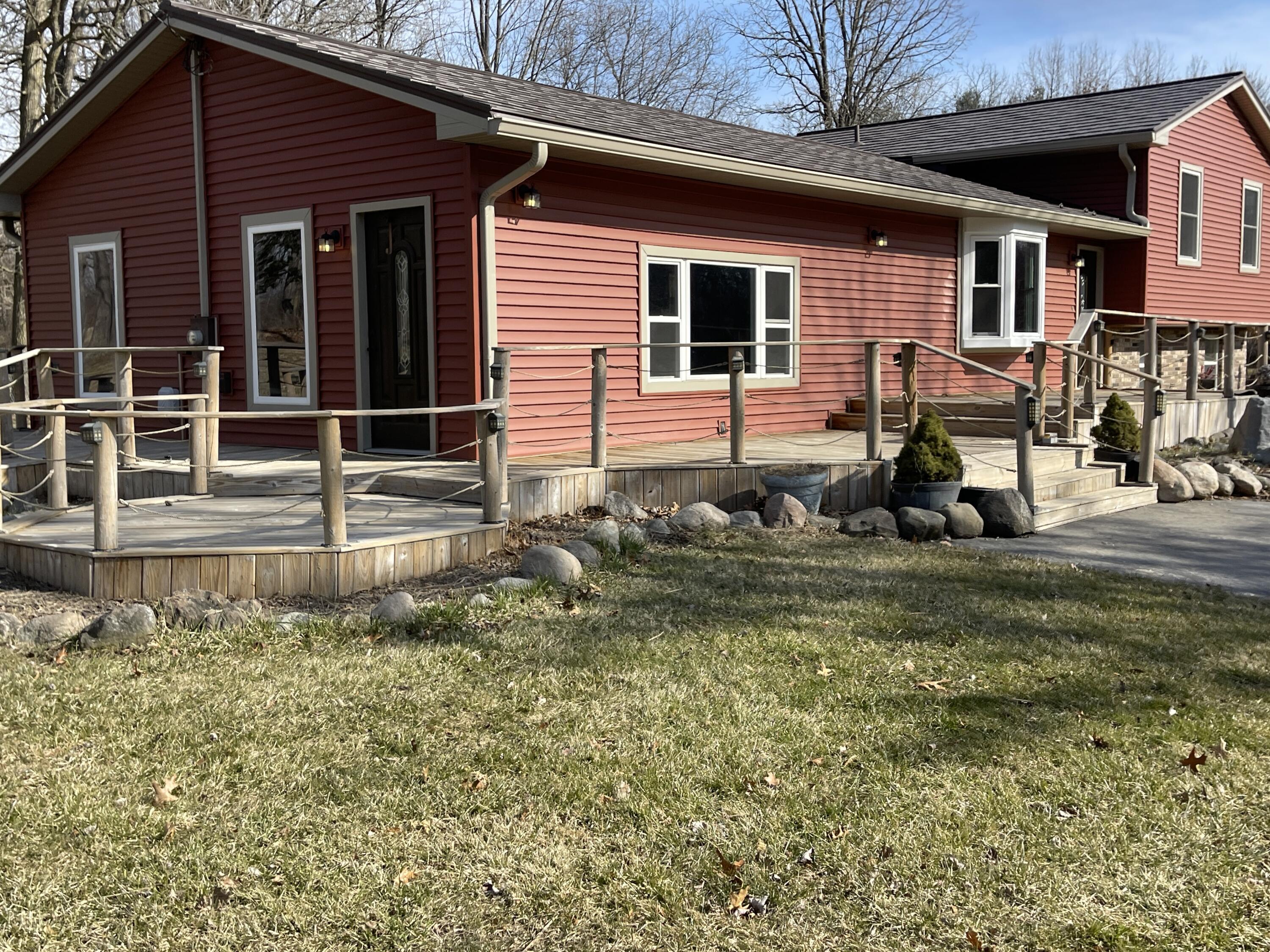 2721 Walcott Road Jackson, MI 49201 - Photo 1 of 78 IMG_8659