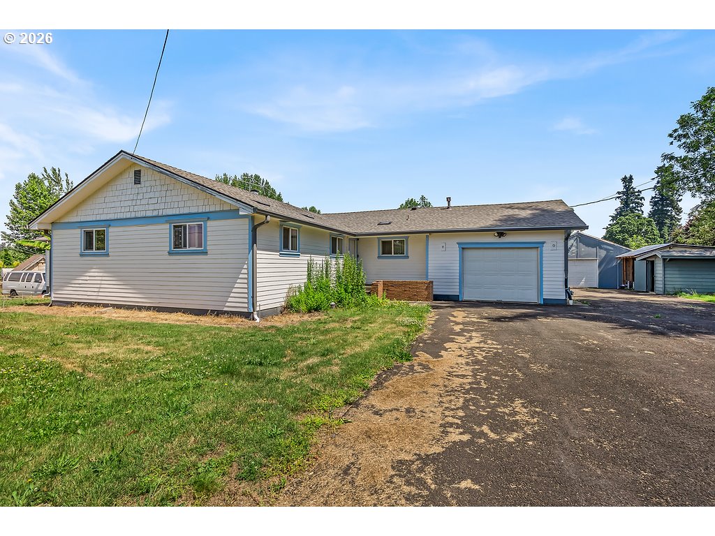 6637 Rochester Street Northeast Salem, OR 97305 - Photo 14 of 47