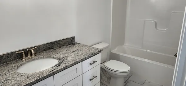 $359,900 | 533 Carriage Court, Dwight, IL 60420