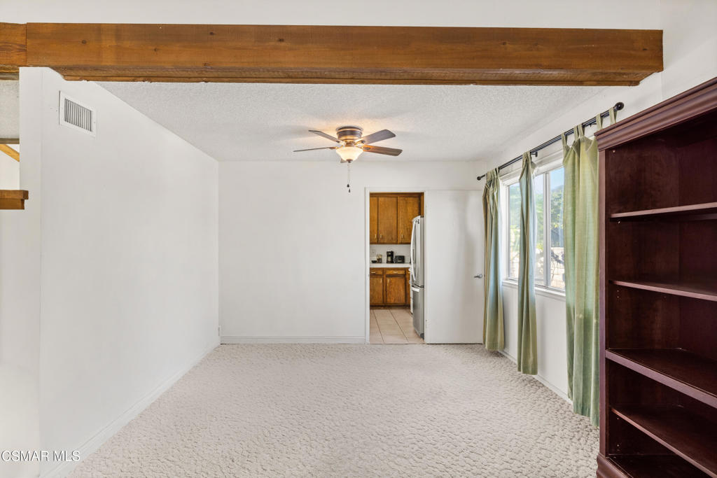 884 Bennett Street Simi Valley, CA 93065 - Photo 6 of 26