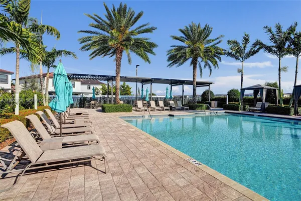 $499,000 | 11135 West 32nd Lane, Hialeah, FL 33018