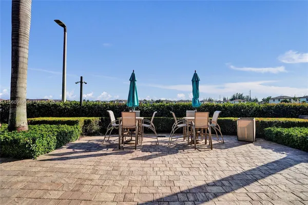 $499,000 | 11135 West 32nd Lane, Hialeah, FL 33018