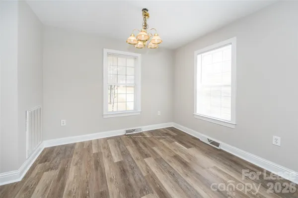 $1,795 | 807 King Arthur Drive, Gastonia, NC 28056