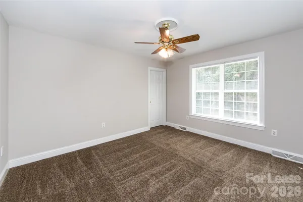 $1,795 | 807 King Arthur Drive, Gastonia, NC 28056