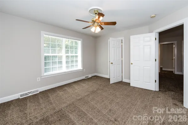 $1,795 | 807 King Arthur Drive, Gastonia, NC 28056