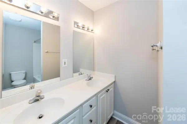 $1,795 | 807 King Arthur Drive, Gastonia, NC 28056