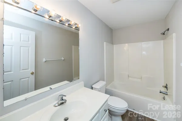 $1,795 | 807 King Arthur Drive, Gastonia, NC 28056