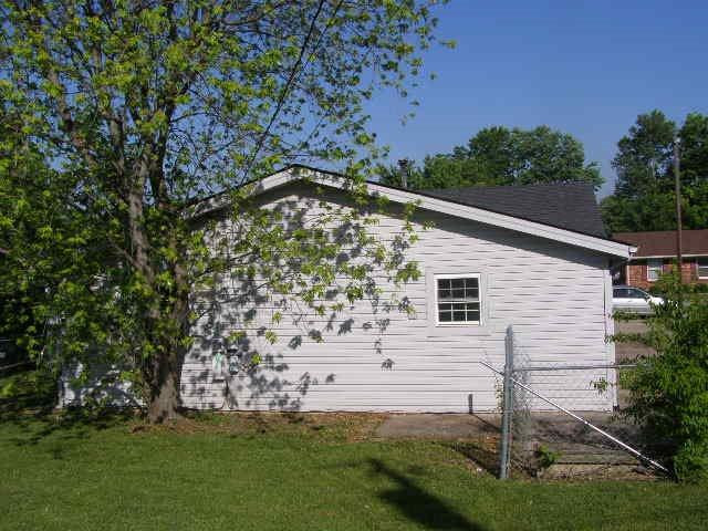 22 Holiday Road Winchester, KY 40391 - Photo 16 of 17 Photo 16