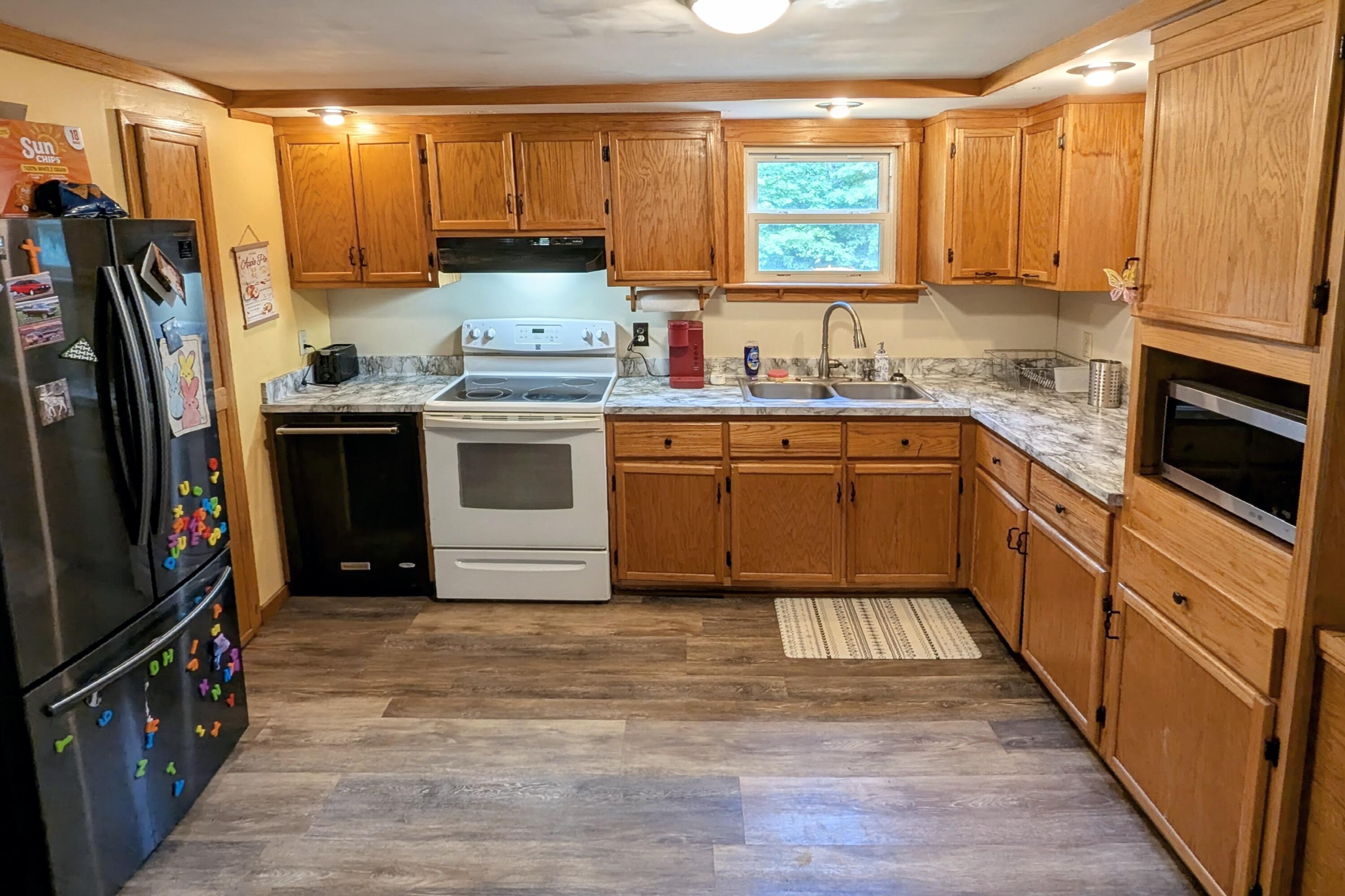 189 Shusta Road Madison, ME 04950 - Photo 12 of 30 Kitchen 1