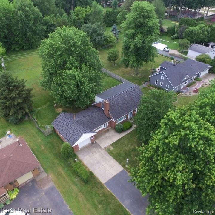 21793 Superior Road Taylor, MI 48180 - Photo 9 of 12 PicsArt_07-08-03.09