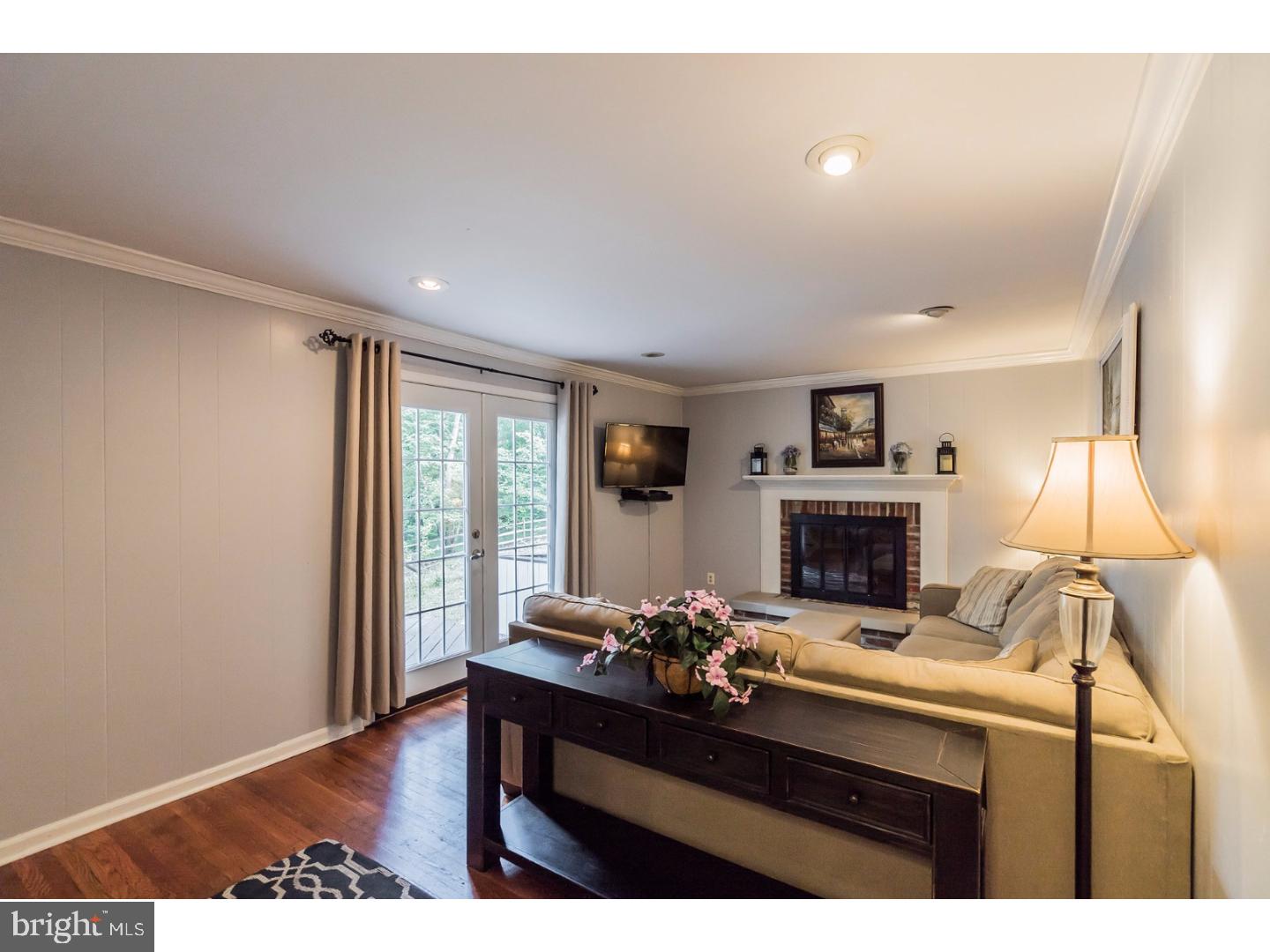 699 Forest Road Wayne, PA 19087 - Photo 10 of 25 Family Room