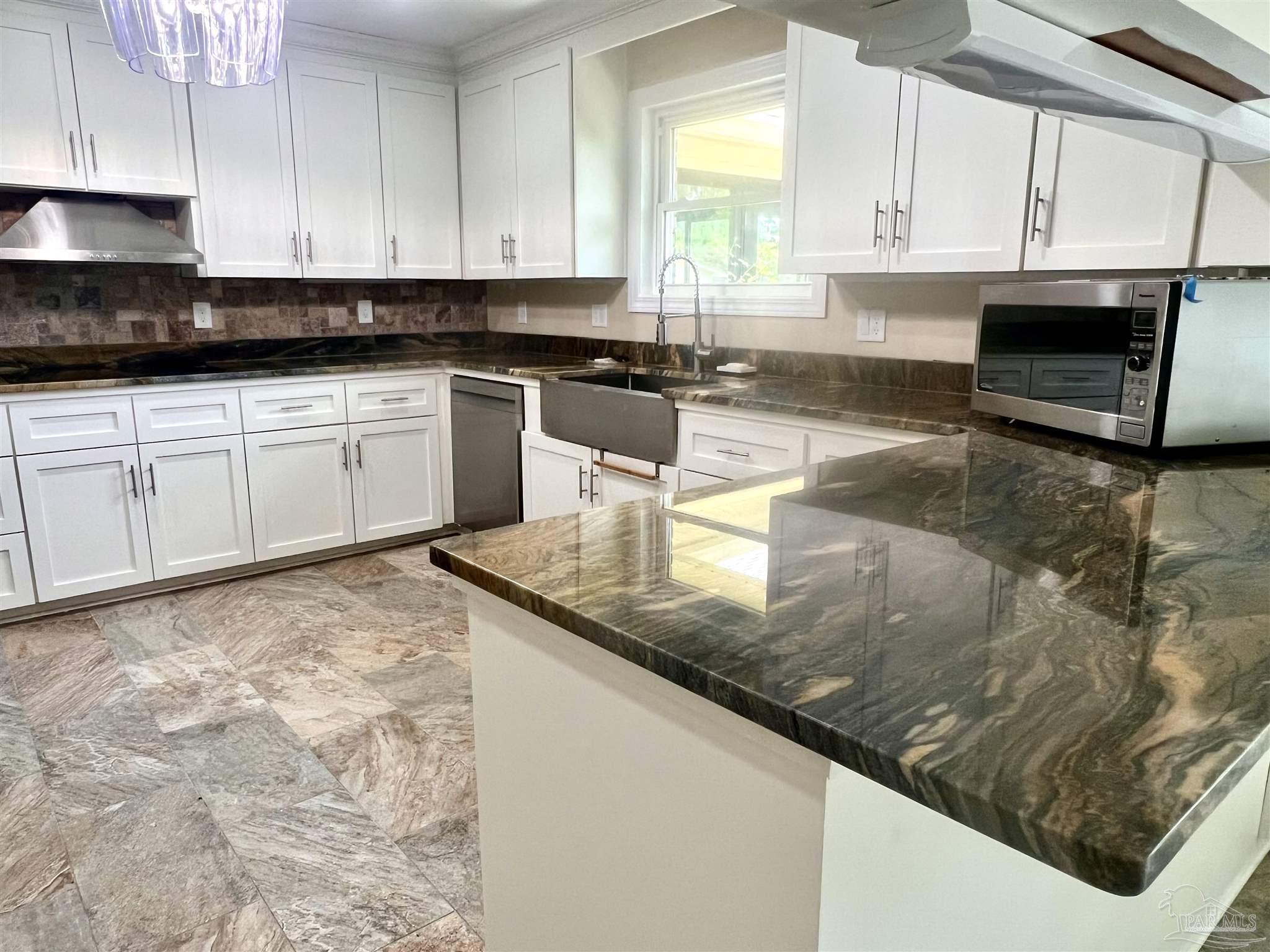 2125 Mathison Road Cantonment, FL 32533 - Photo 5 of 40