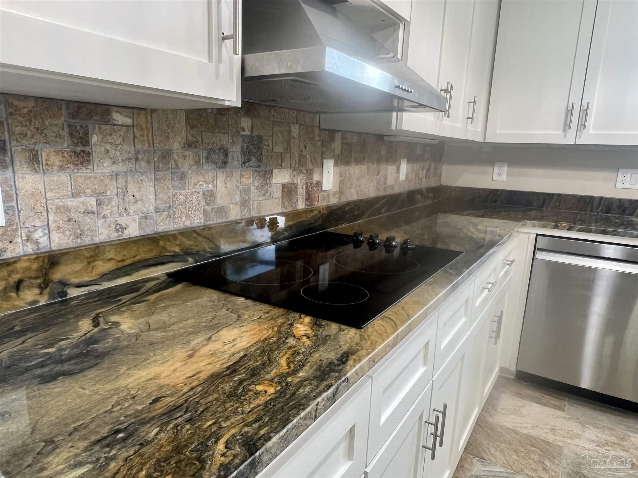 2125 Mathison Road Cantonment, FL 32533 - Photo 7 of 40