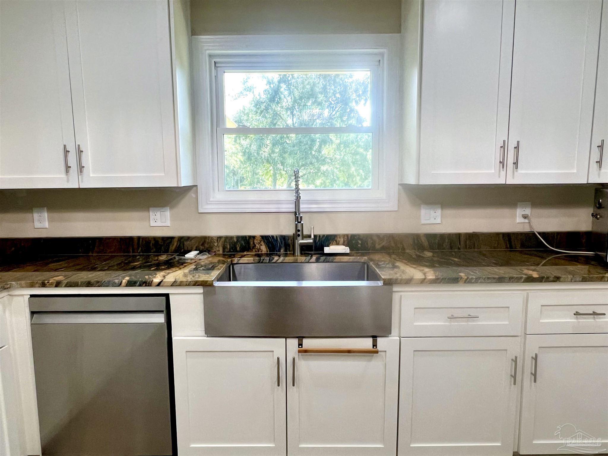 2125 Mathison Road Cantonment, FL 32533 - Photo 8 of 40