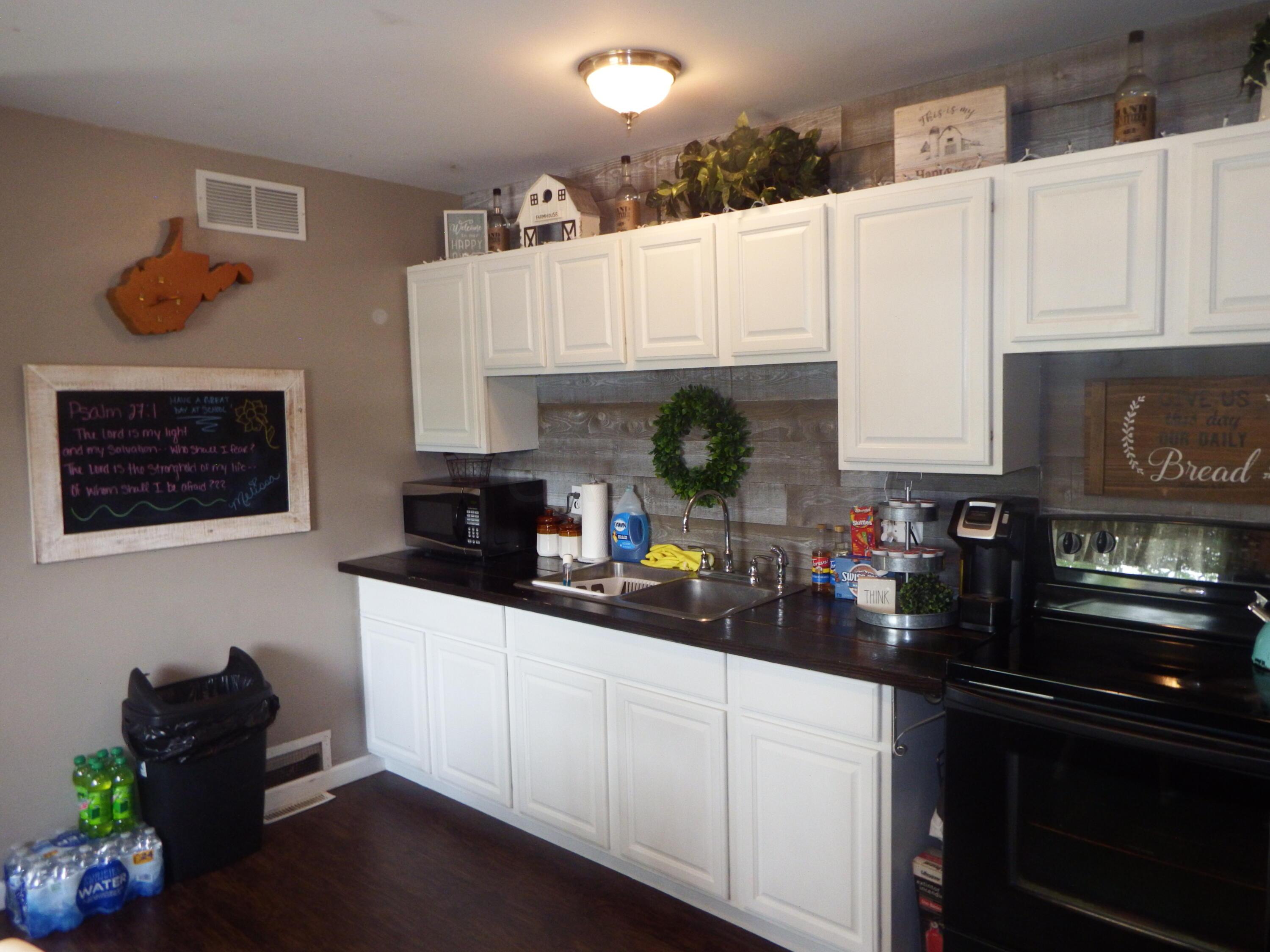 228 Calahan Road Columbus, OH 43207 - Photo 5 of 19 DSCF5223