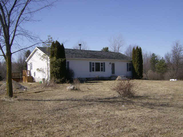 7457 North Lewis Road Mount Morris, MI 48458 - Photo 1 of 7 20357262.JPG