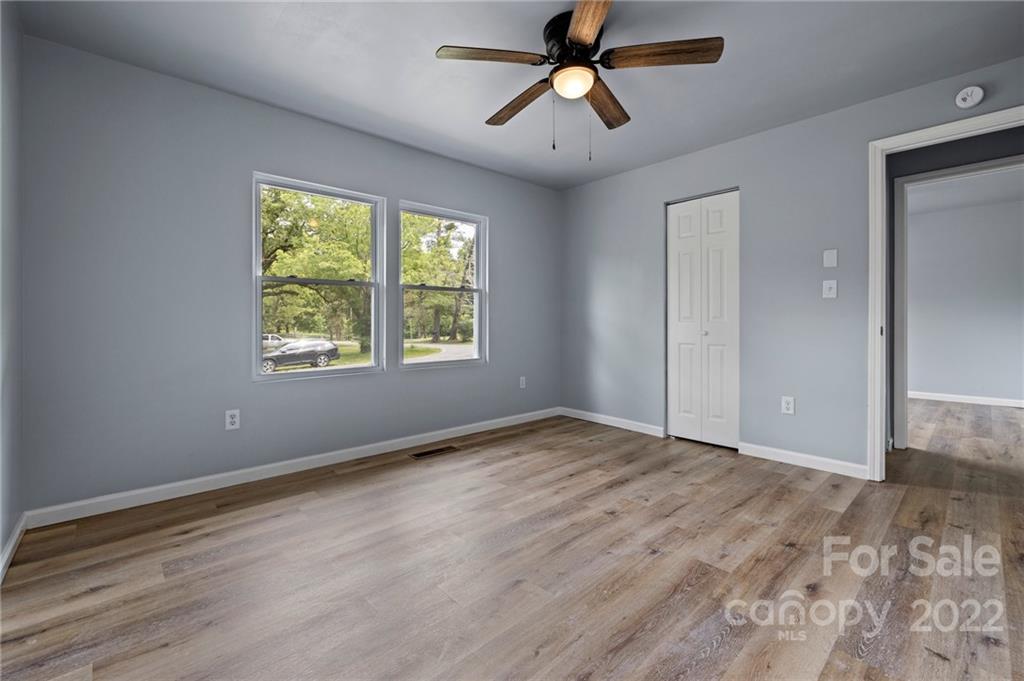 435 Thermal View Drive Tryon, NC 28782 - Photo 29 of 37