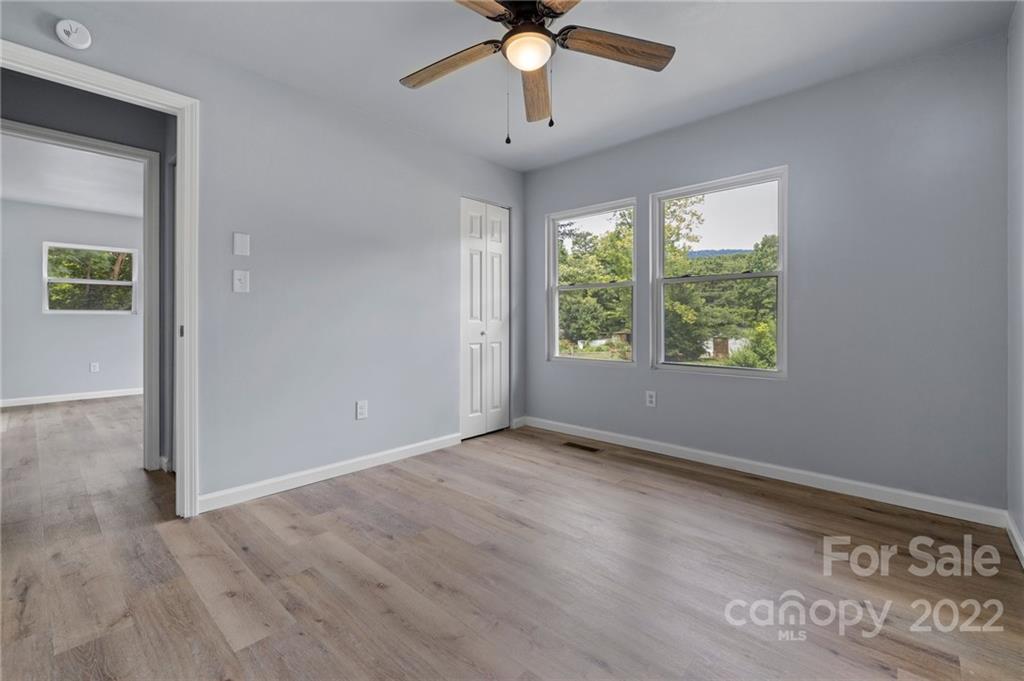 435 Thermal View Drive Tryon, NC 28782 - Photo 30 of 37