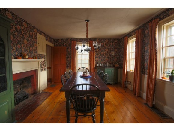 129 Thornton Road New Boston, NH 03070 - Photo 10 of 36