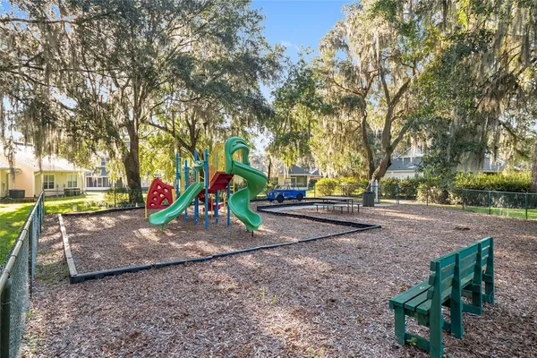 $209,999 | 13200 West Newberry Road, Unit V120, Newberry, FL 32669