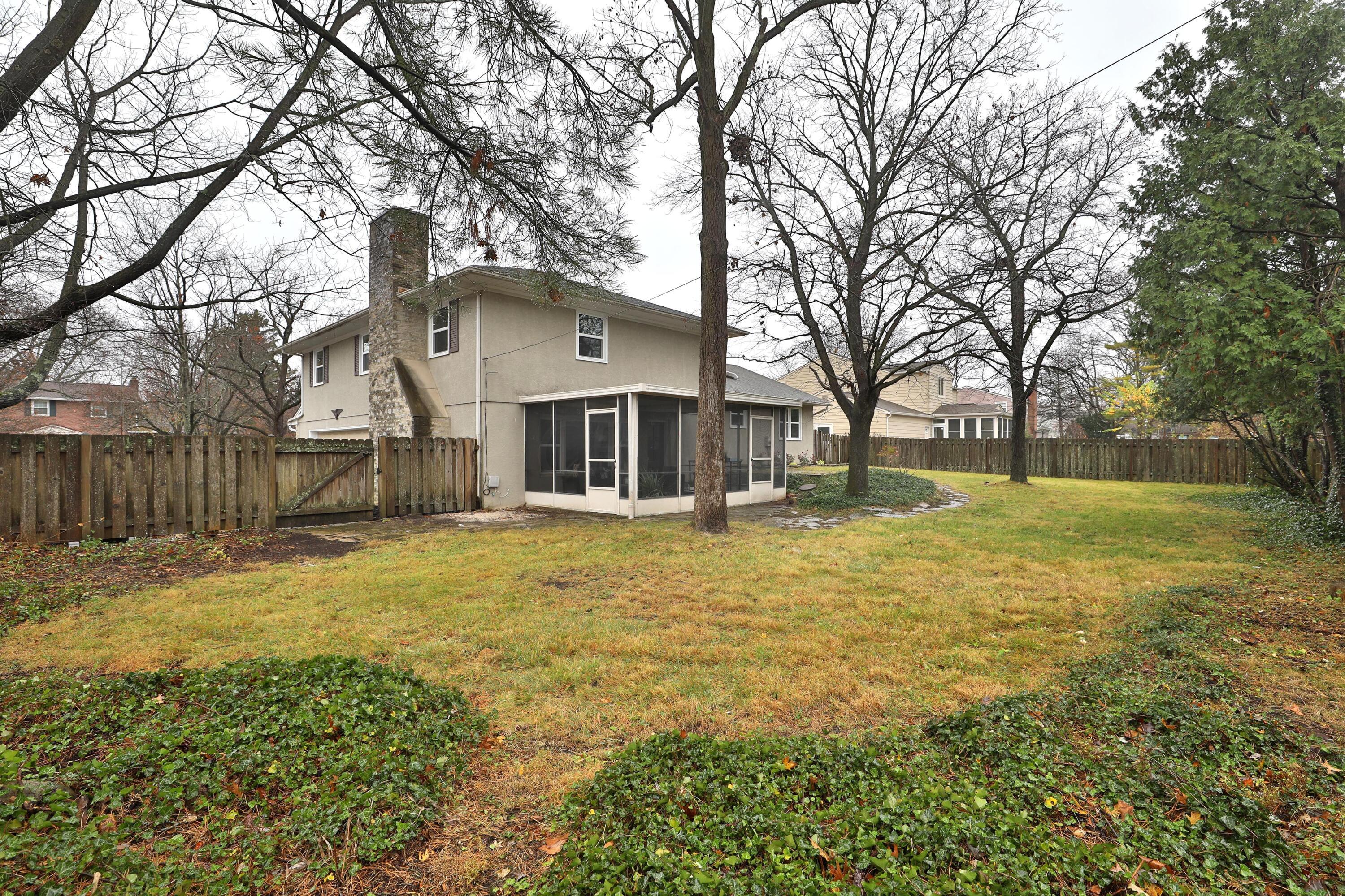 2217 Haverford Road Columbus, OH 43220 - Photo 48 of 50 2217-Haverford-50