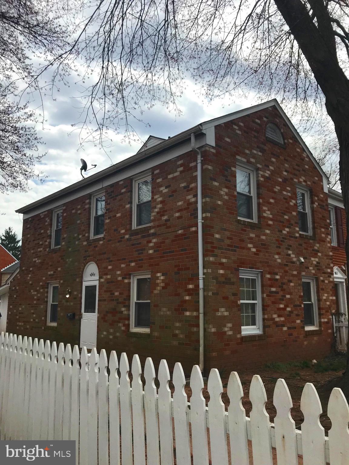 9865 Buckner Road Manassas, VA 20110 - Photo 1 of 28 outside