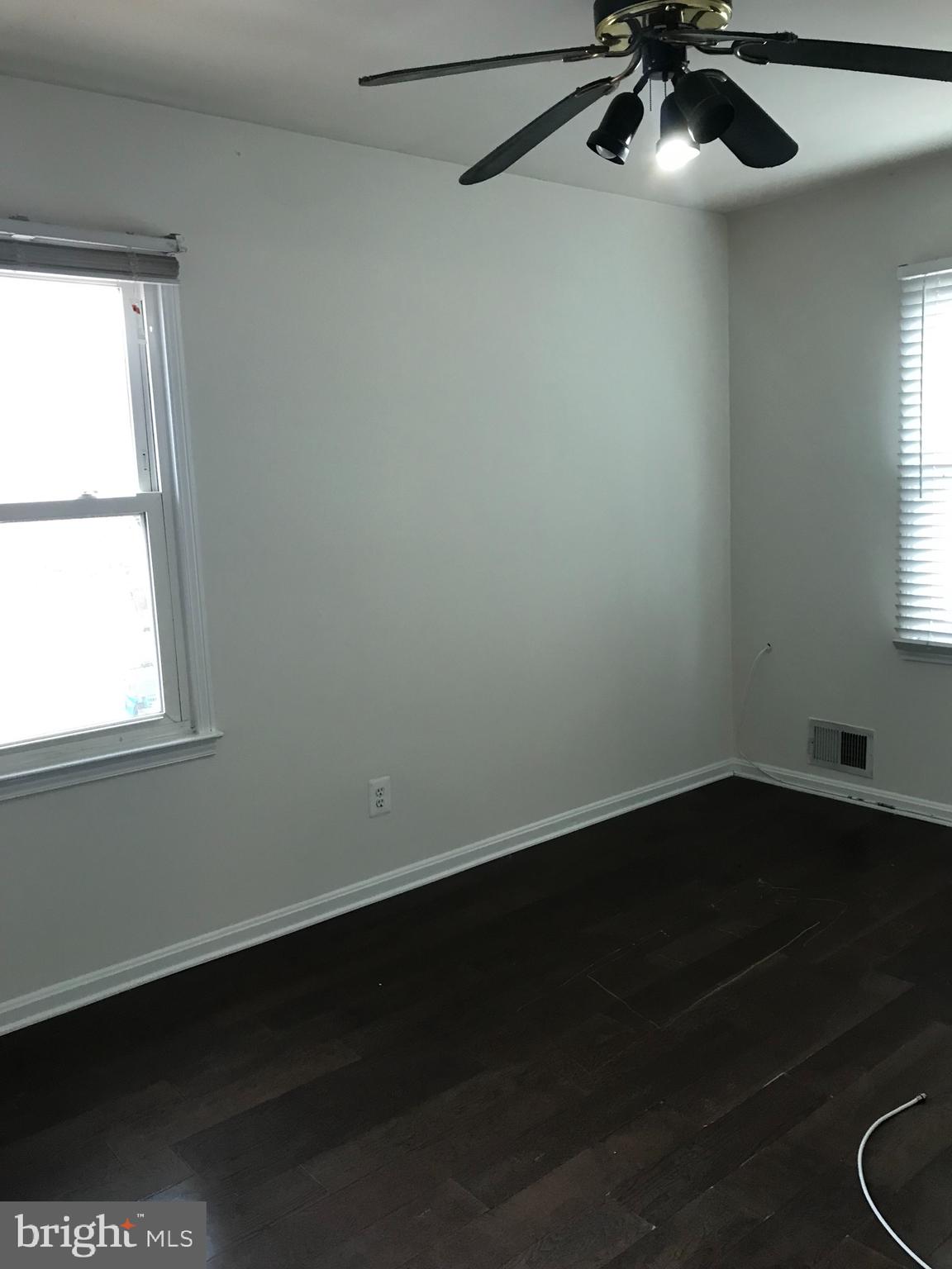9865 Buckner Road Manassas, VA 20110 - Photo 2 of 28 master bedroom