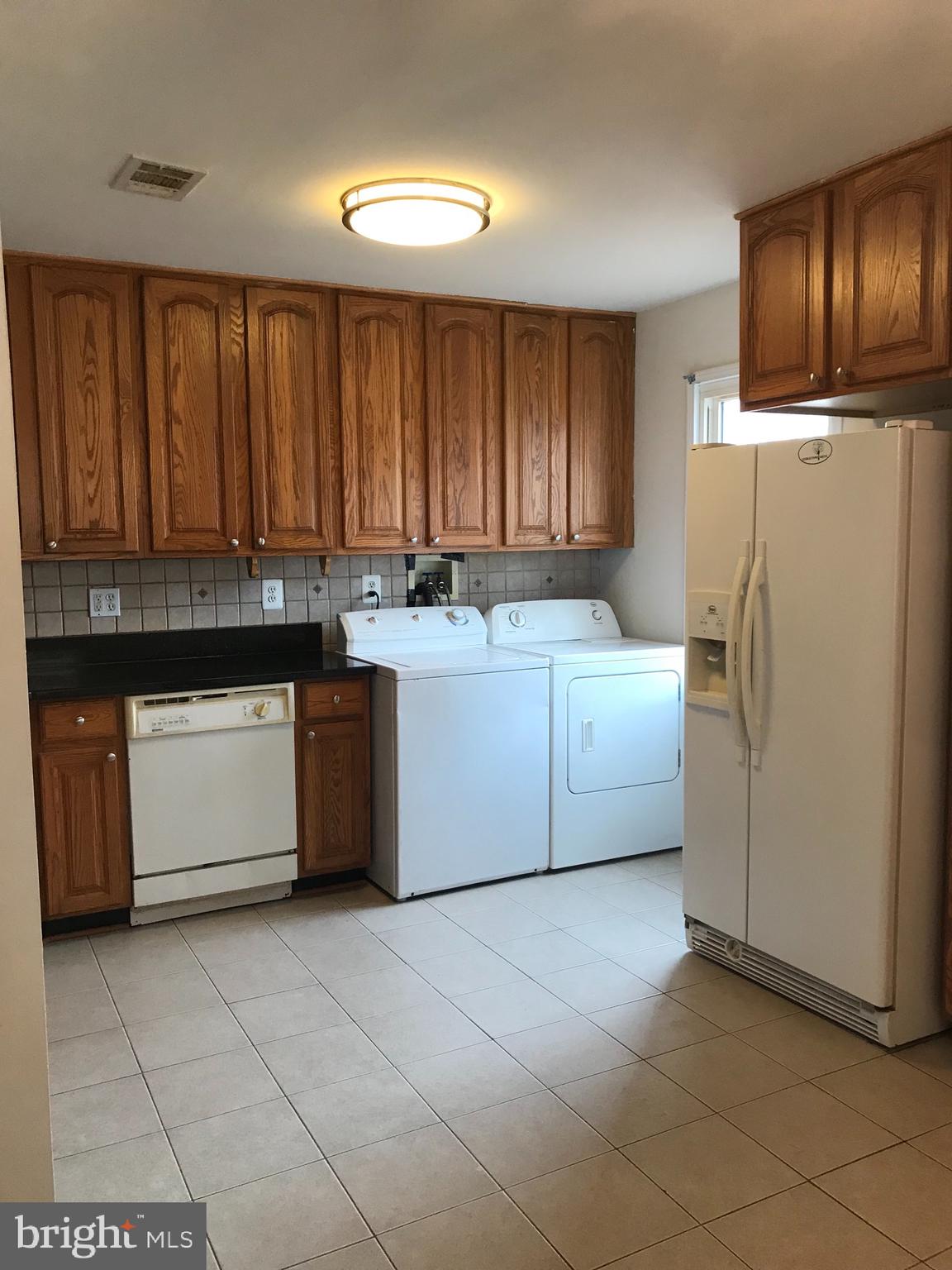 9865 Buckner Road Manassas, VA 20110 - Photo 20 of 28 kitchen