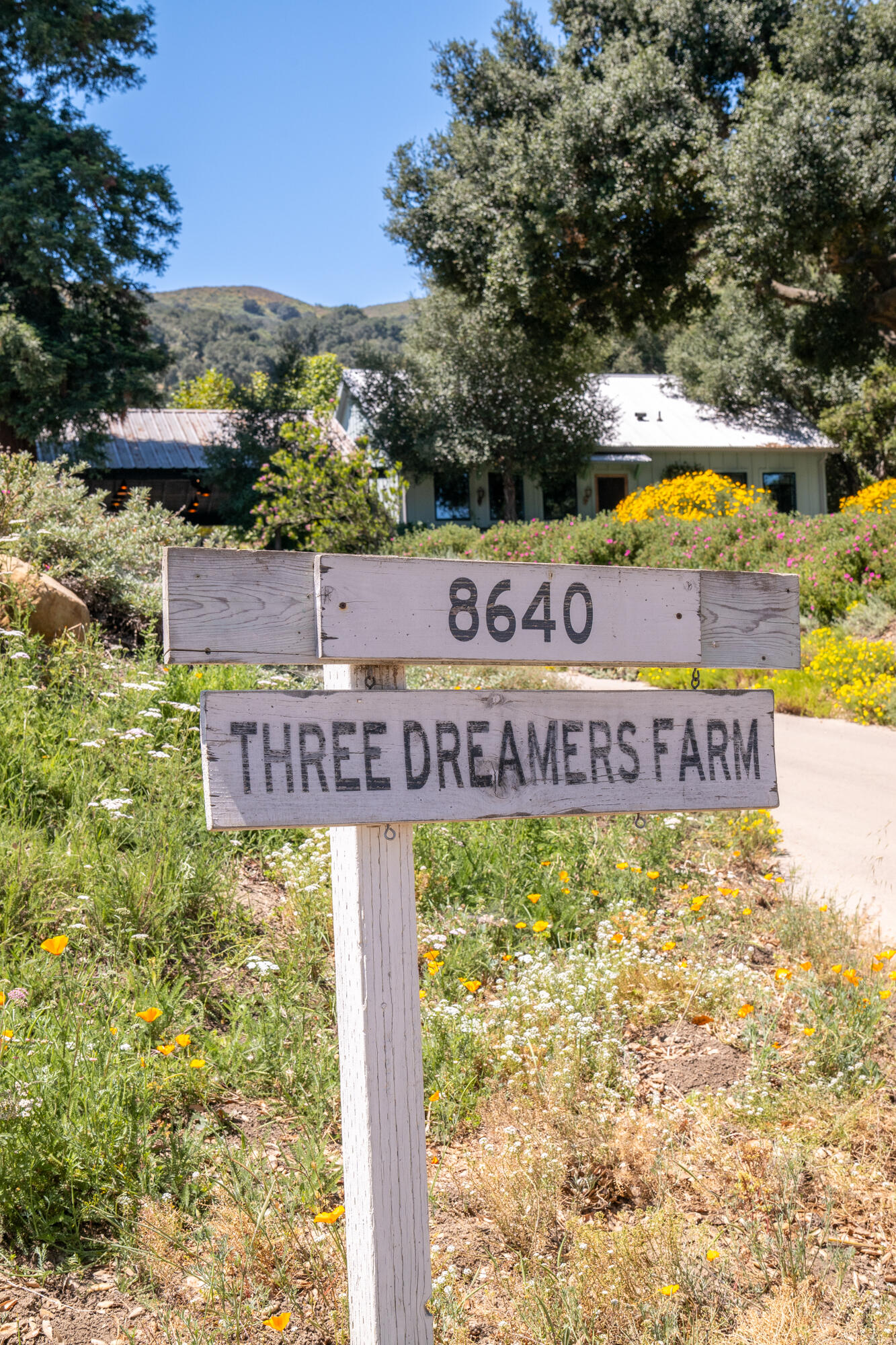 8630 Santa Rosa Road Buellton, CA 93427 - Photo 4 of 57 4