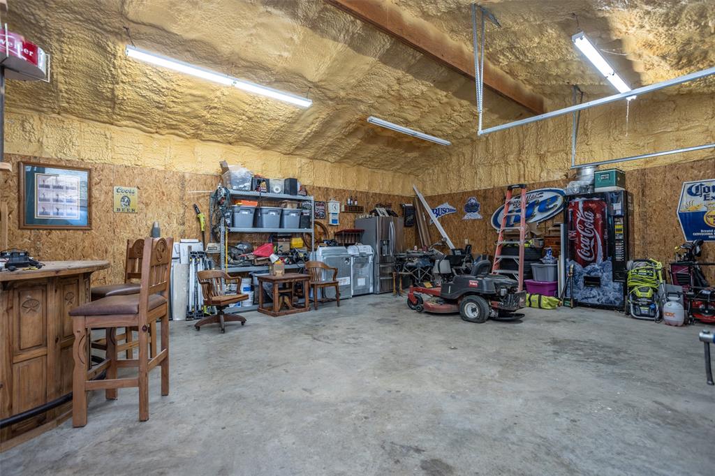 1634 Old Denton Road Gainesville, TX 76240 - Photo 36 of 40 Gallery Image 36