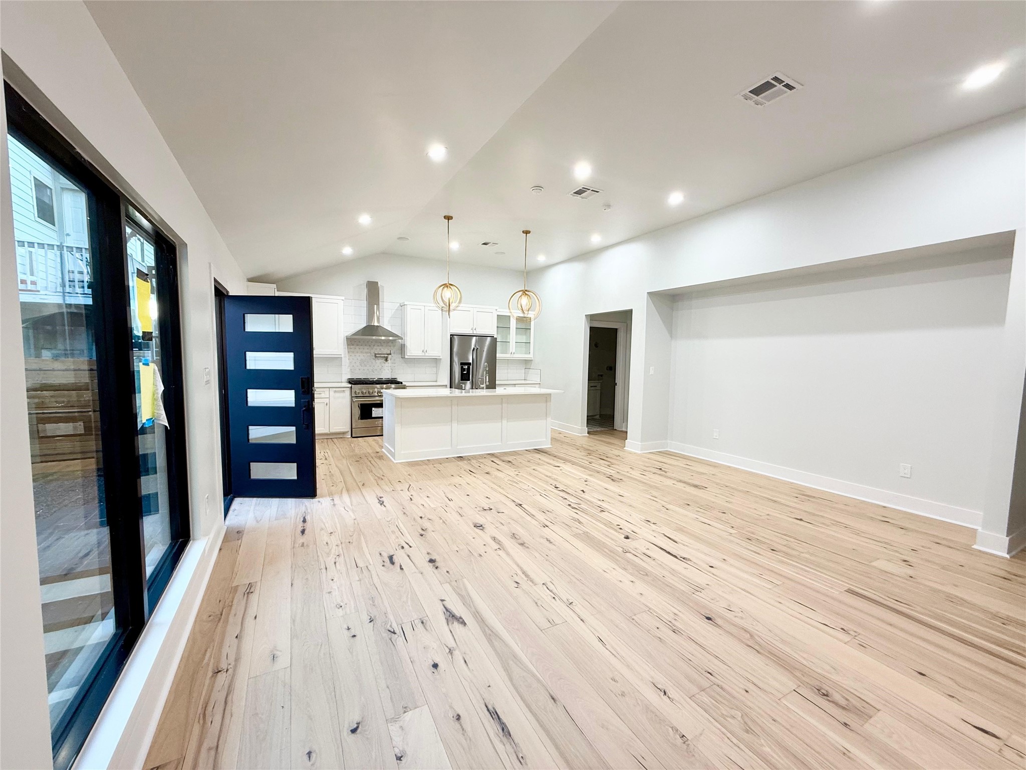 1617 Common Street Houston, TX 77009 - Photo 38 of 47