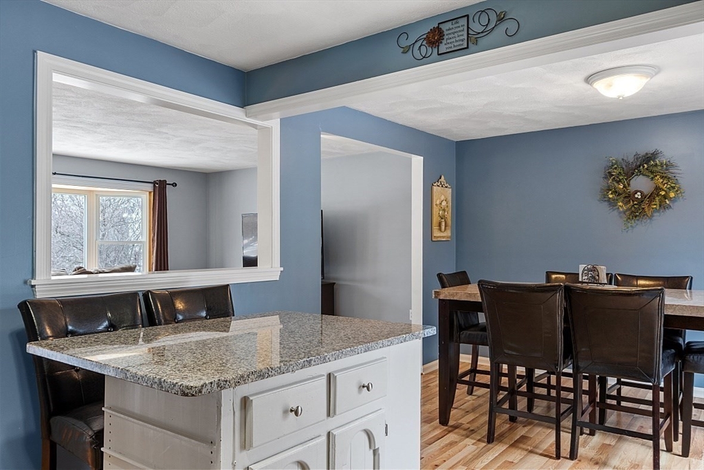 110 Rolling Ridge Lane Methuen, MA 01844 - Photo 11 of 42 Gallery Image 11