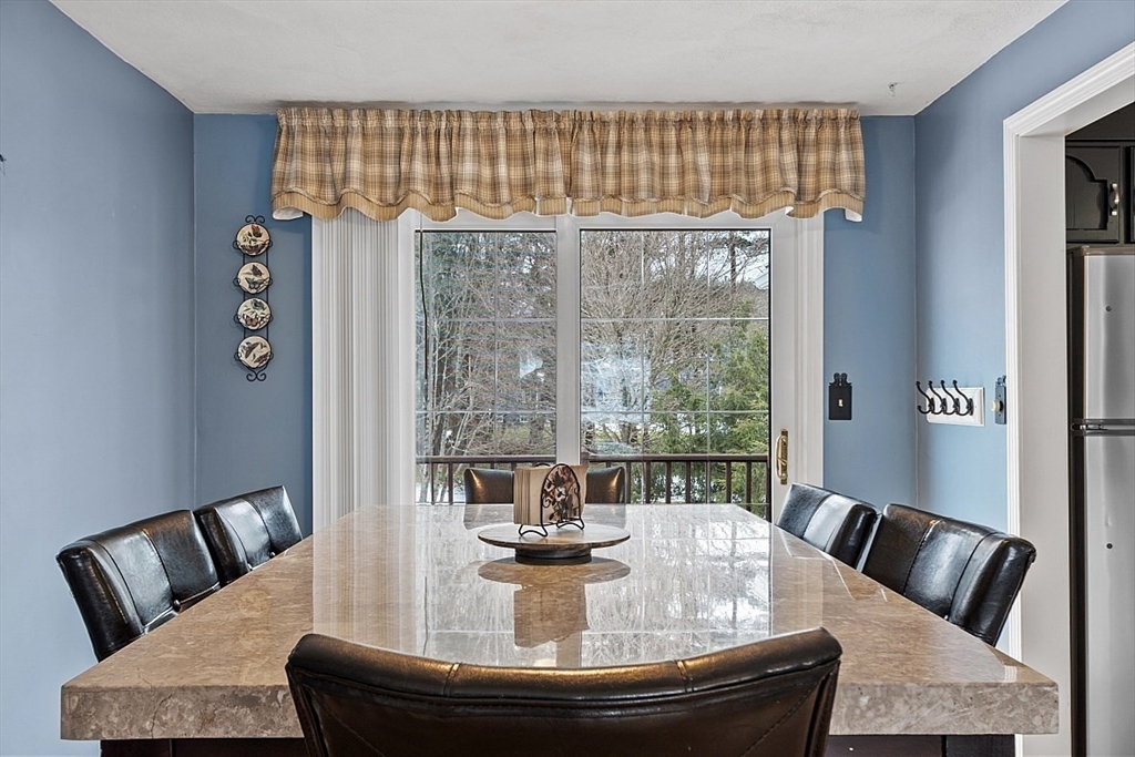 110 Rolling Ridge Lane Methuen, MA 01844 - Photo 12 of 42 Gallery Image 12