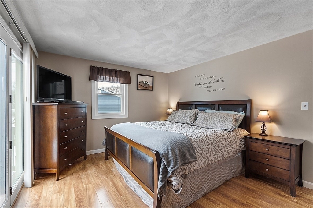 110 Rolling Ridge Lane Methuen, MA 01844 - Photo 16 of 42 Gallery Image 16