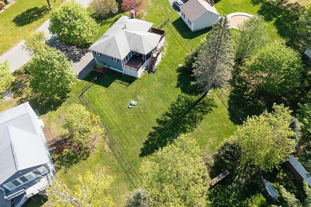 110 Rolling Ridge Lane Methuen, MA 01844 - Photo 39 of 42 Gallery Image 39