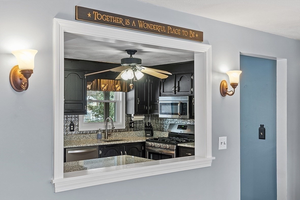 110 Rolling Ridge Lane Methuen, MA 01844 - Photo 7 of 42 Gallery Image 7