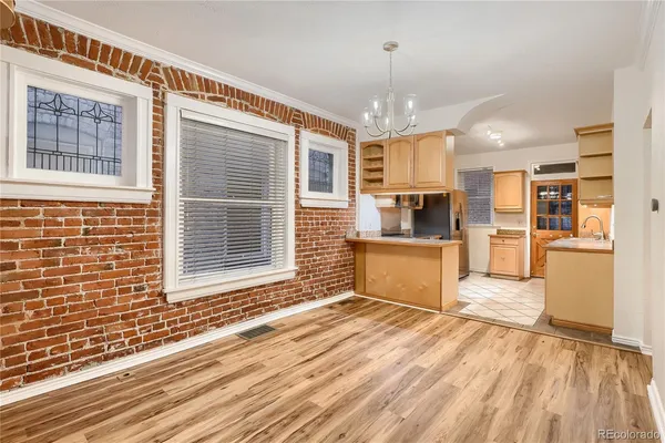 $3,695 | 2106 East 17th Avenue, Denver, CO 80206