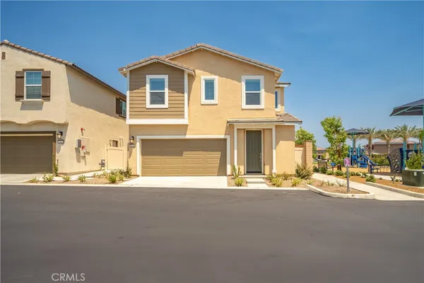 $689,900 | 30330 Spineflower Street, Murrieta, CA 92563