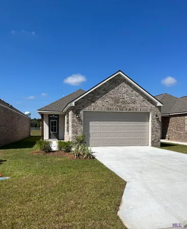 $2,150 | 205 River Mill Drive, Brusly, LA 70719