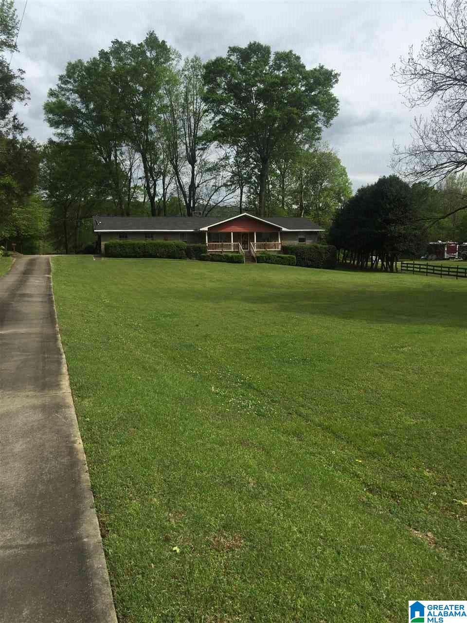 1963 Montevallo Road Southwest Leeds, AL 35094 - Photo 2 of 7