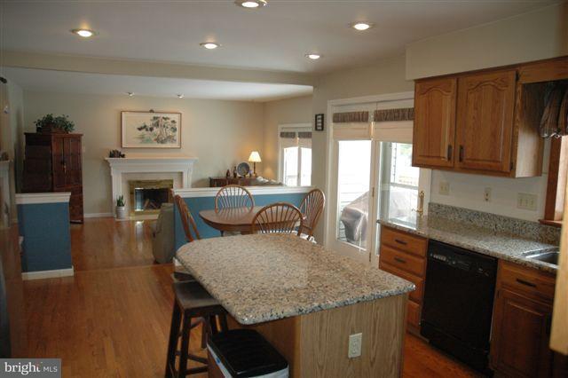 9 Kings Pointe Drive Lititz, PA 17543 - Photo 4 of 16 Gallery Image 4