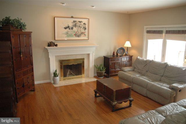 9 Kings Pointe Drive Lititz, PA 17543 - Photo 6 of 16 Gallery Image 6