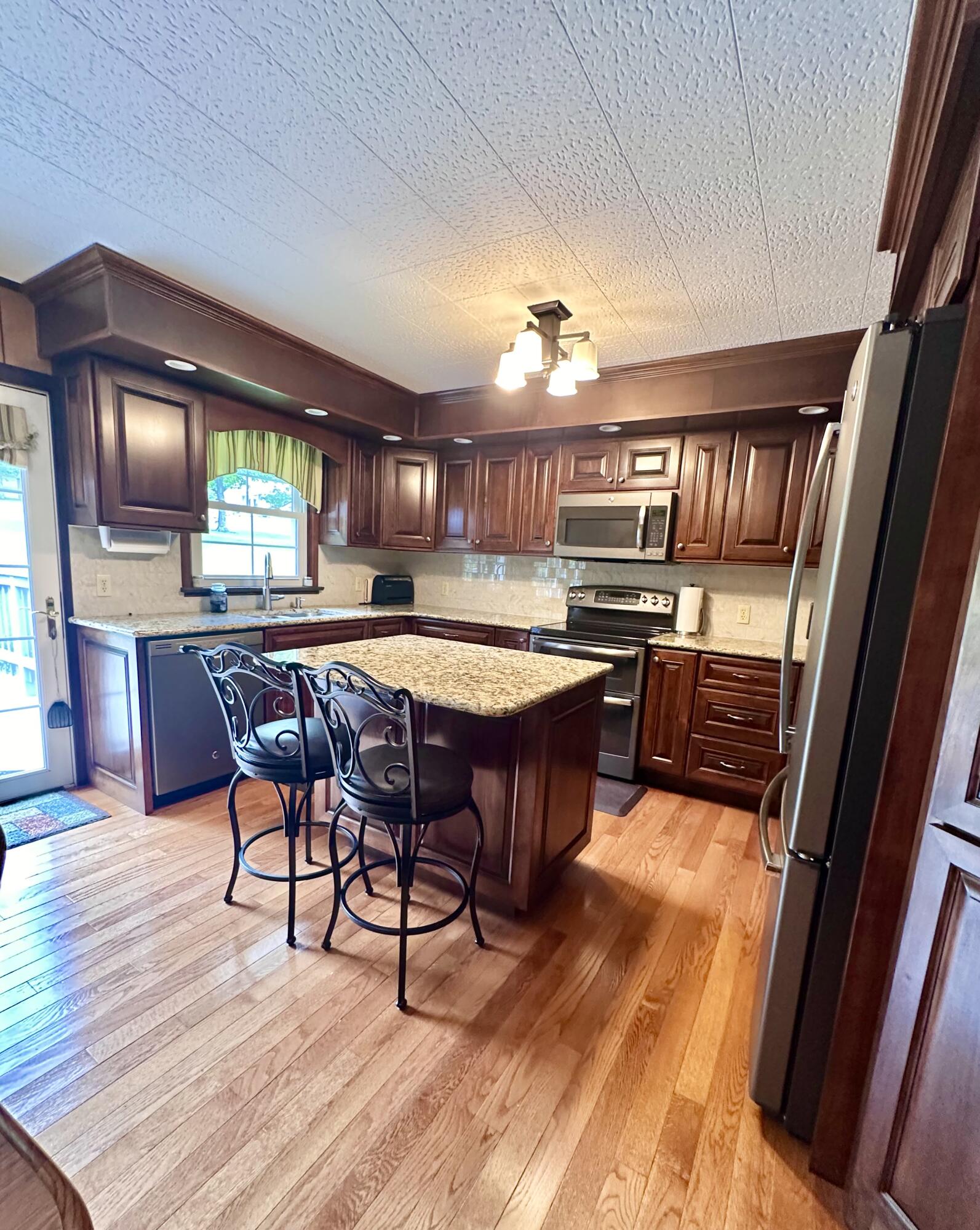 4926 Johnson Creek Road Covington, VA 24426 - Photo 22 of 40 IMG_8606