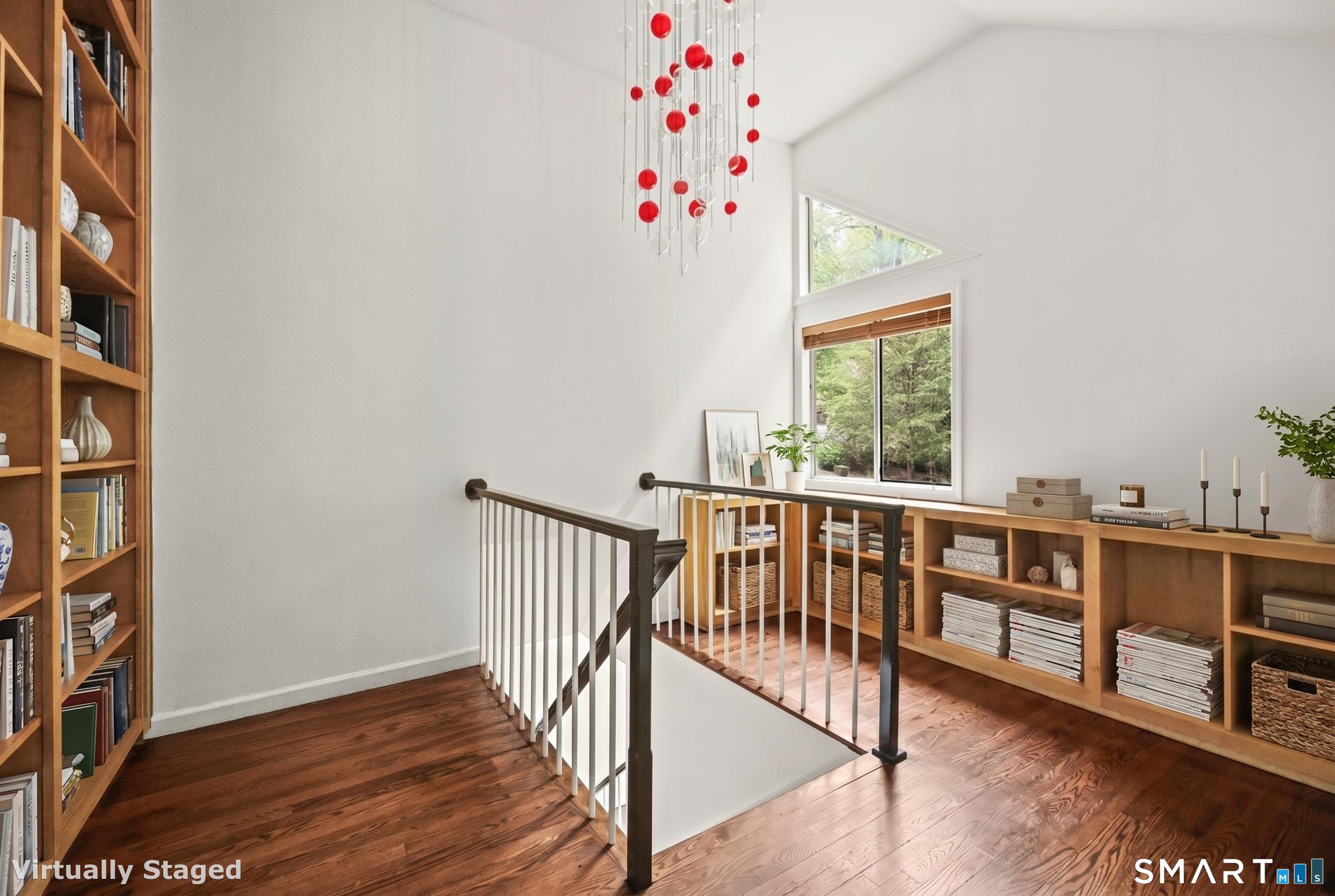 305 Olmstead Hill Road Wilton, CT 06897 - Photo 26 of 40 2nd floor landing
